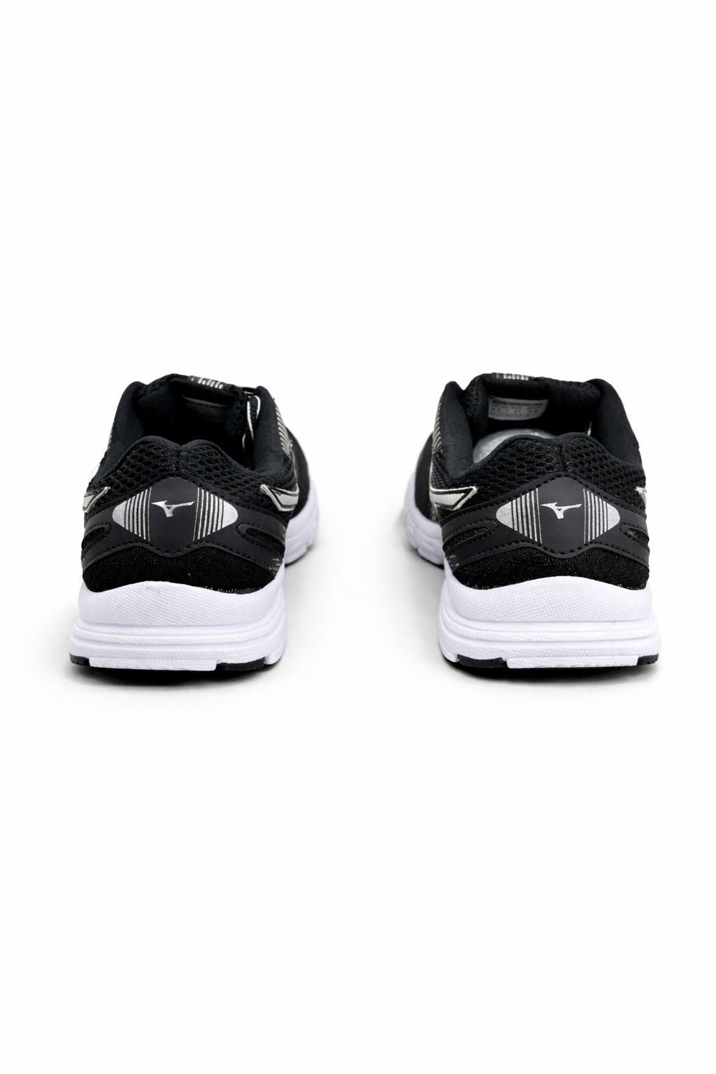 Mizuno Jet Preto Branco