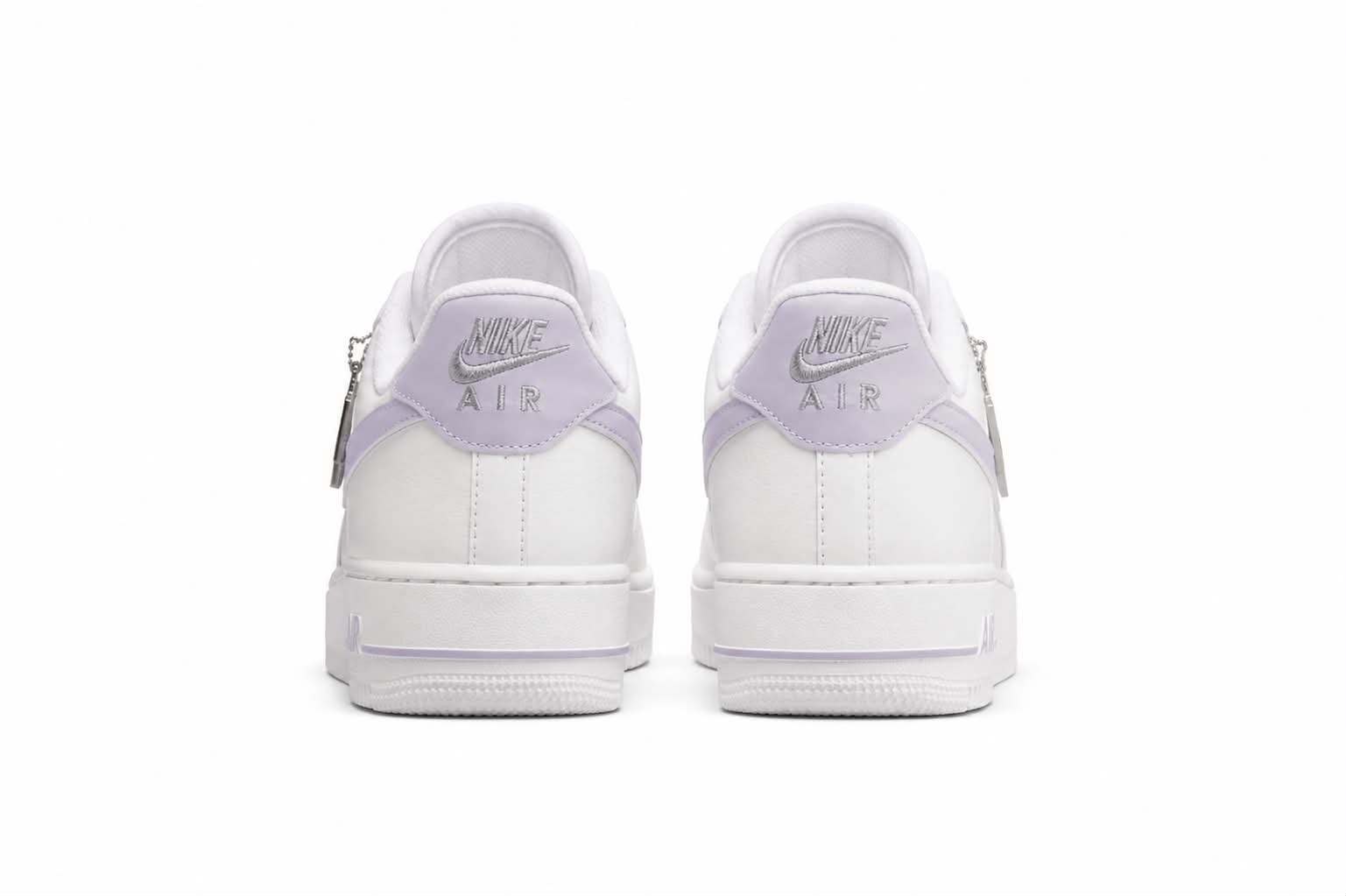 Nike Air Force Cordinha Branco Lilas