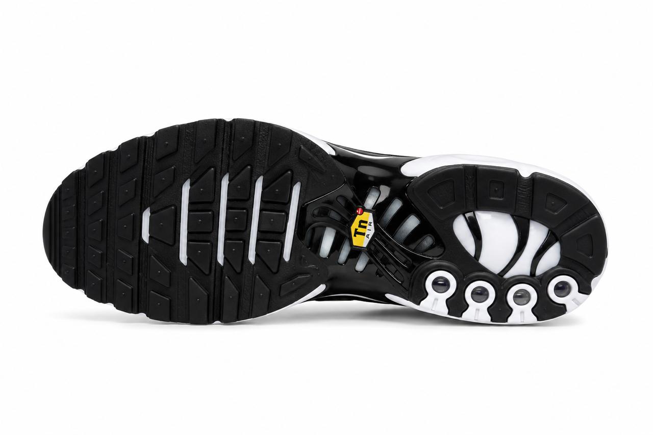 Nike TN Preto Branco